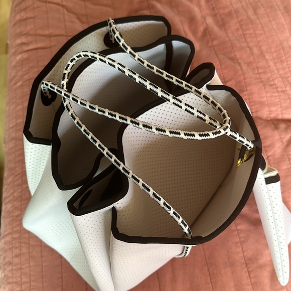 Annabel Ingall bag - Picture 2 of 6